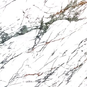 White wallpaper with a marble pattern in grey and gold, creating a luxurious and modern textured look.