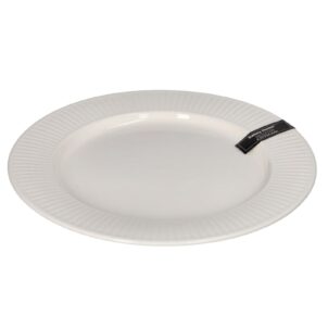Elegant side plate for kitchen dining, perfect for healthy meals and gatherings.