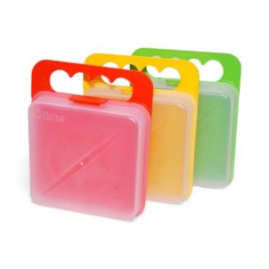 Snack & Go lunch box available in vibrant colours, designed for carrying snacks or lunches.