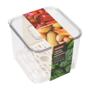 Fresh food container designed to keep food fresh for longer, suitable for the fridge or on the go.