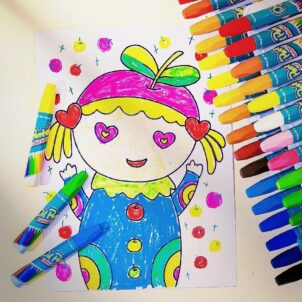 Oil pastels – vibrant art medium for school projects, creative painting, and fine art.