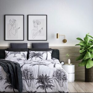 Soft microfibre comforter set available in double, queen, and king sizes.